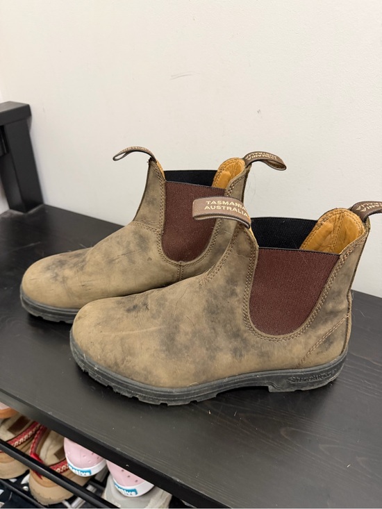 Blundstone Shoes - Blundstone Brown Chelsea Boots